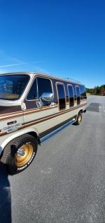 Chevrolet G20 Conversion Van  1988 года
